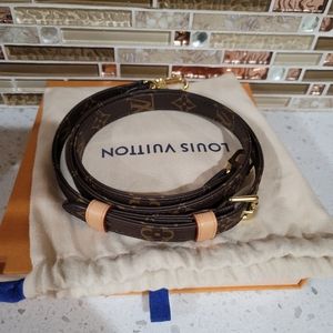 Louis Vuitton 16mm Monogram strap